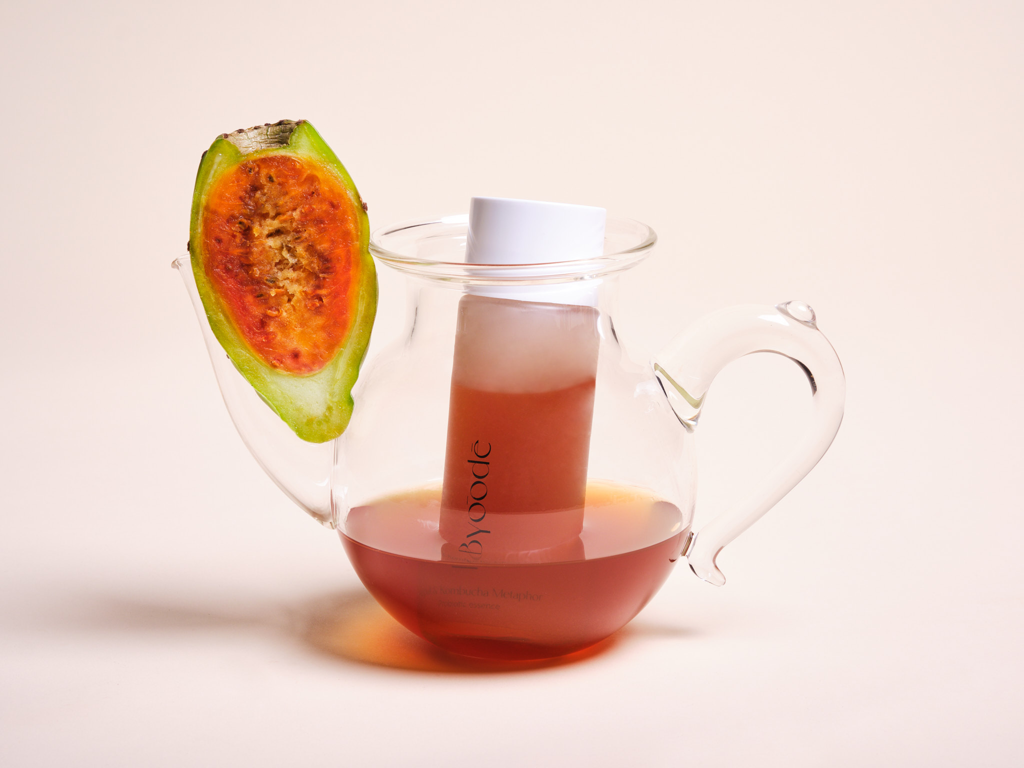 Byoode skincare product with papaya ingredient composition — Moodka beauty campaign