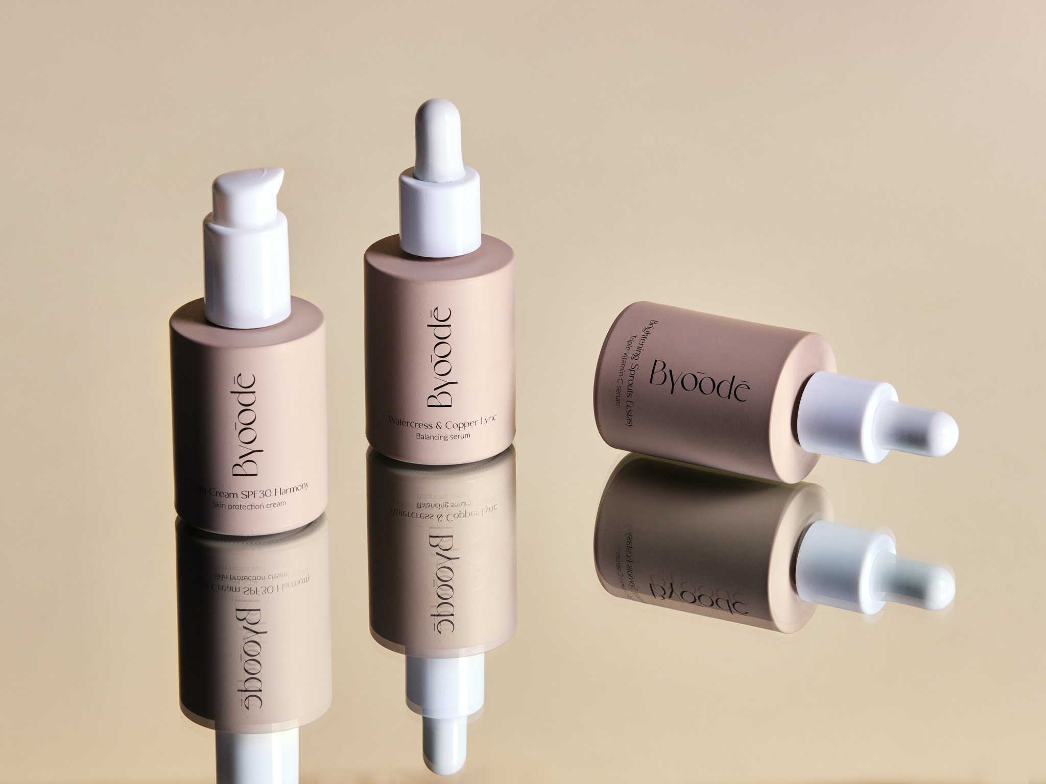 Minimal Byoode skincare product still life with reflection — campaign for Moodka